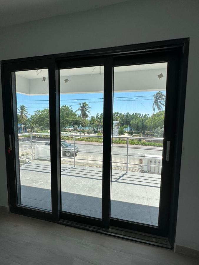 빌렘스타트 Whitehouse Boulevard, Close To Mambo Beach And City Centre 아파트 외부 사진