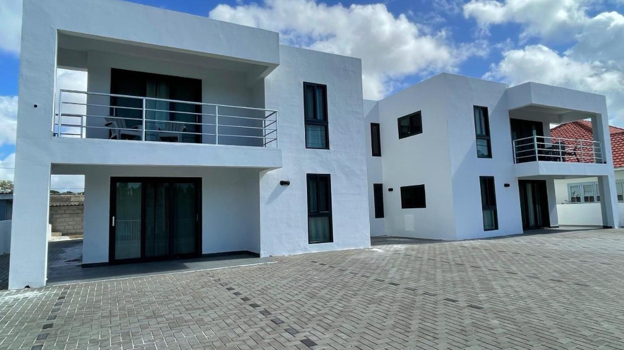 빌렘스타트 Whitehouse Boulevard, Close To Mambo Beach And City Centre 아파트 외부 사진