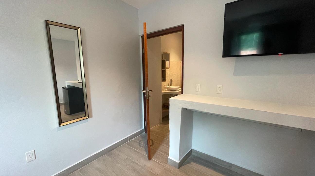 빌렘스타트 Whitehouse Boulevard, Close To Mambo Beach And City Centre 아파트 외부 사진